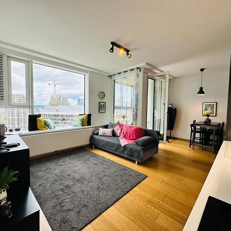 Apartments In Panorama City On 25Th Floor - Amazing View Close To Old Town Bratislava Extérieur photo