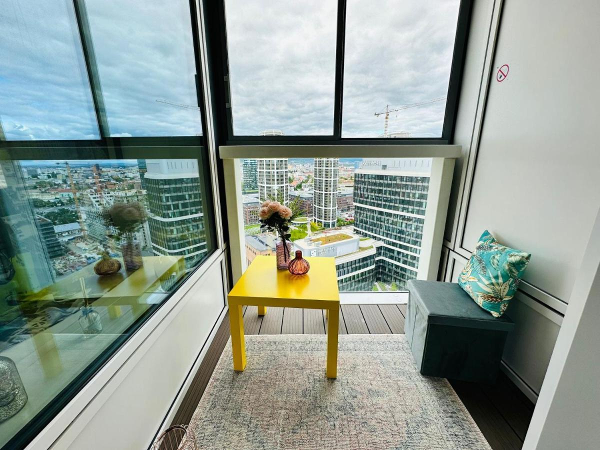 Apartments In Panorama City On 25Th Floor - Amazing View Close To Old Town Bratislava Extérieur photo
