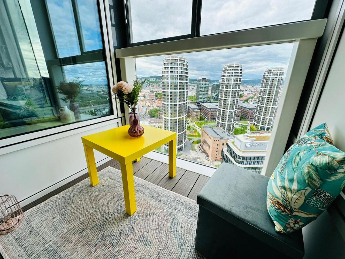 Apartments In Panorama City On 25Th Floor - Amazing View Close To Old Town Bratislava Extérieur photo