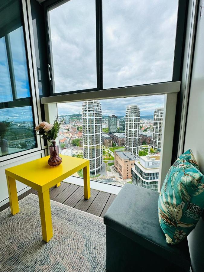 Apartments In Panorama City On 25Th Floor - Amazing View Close To Old Town Bratislava Extérieur photo